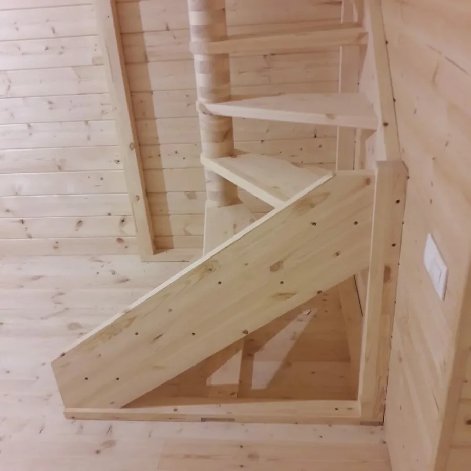 Лестница из сосны ЛС-1.2хм